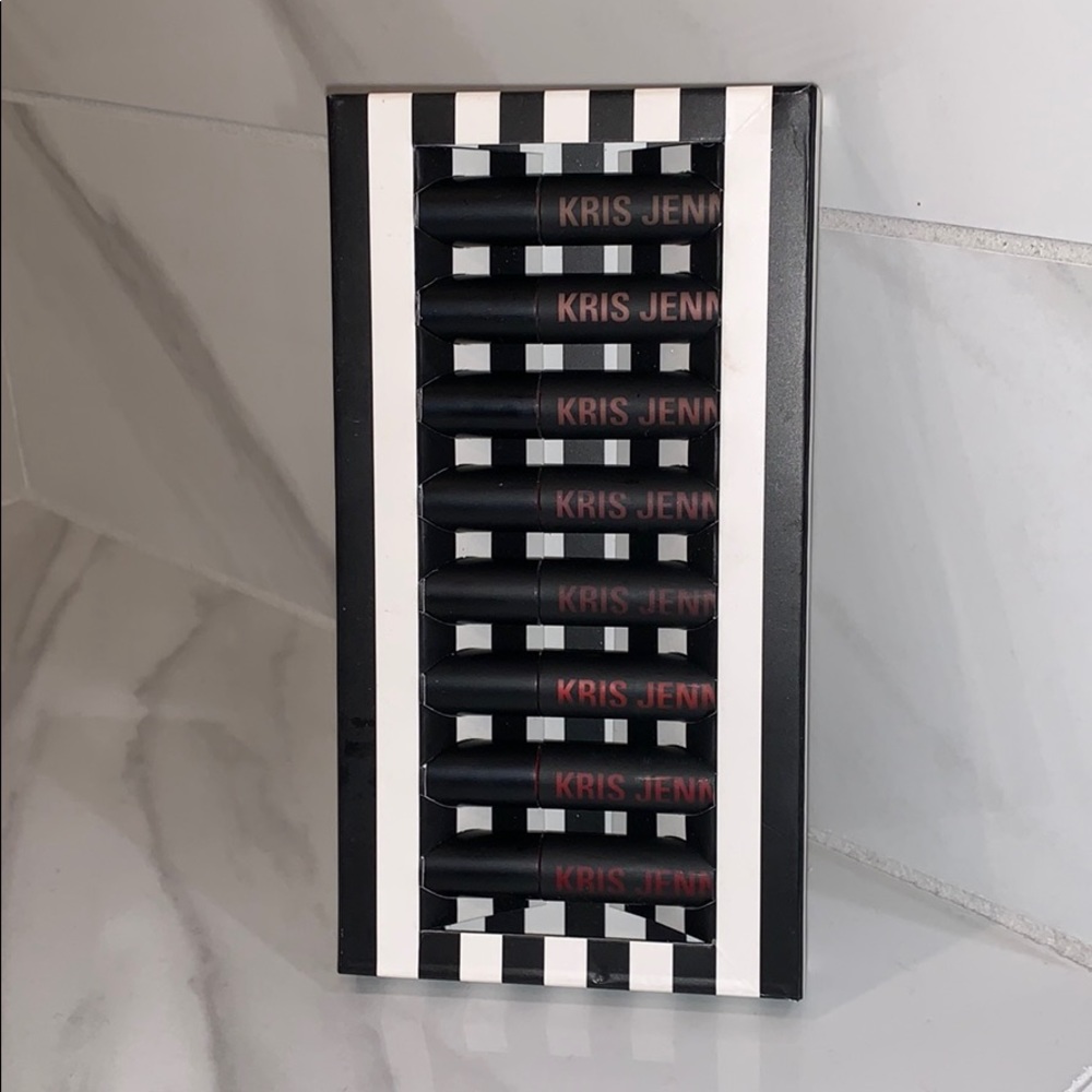 KYLIE X KRIS JENNER LIP STICK COLLECTION